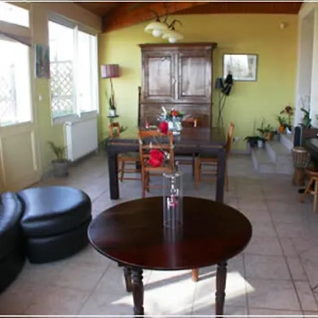 Chambres D'hotes L'en Haut Des Vignes Nocleg ze śniadaniem