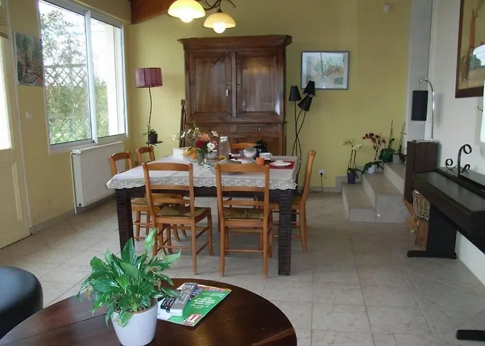 Chambres D'hotes L'en Haut Des Vignes *